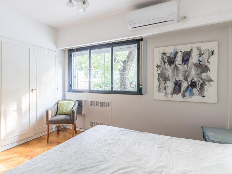 DEPARTAMENTO: SUPER AMPLIO, LUMINOSO Y COMODO