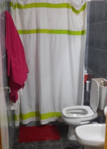VENDO Dpto. 2 dormitorios B° 252 viv. sobre Avenida