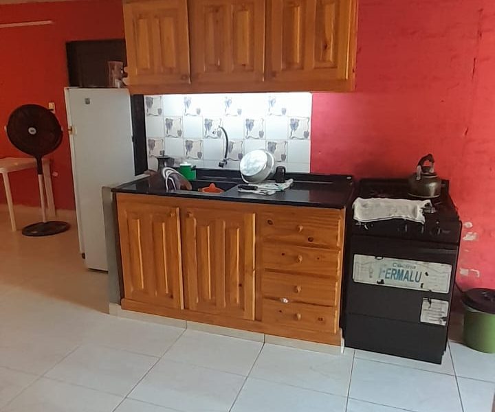 Vendo casa con título de Propiedad.