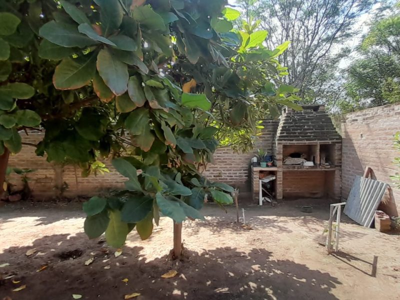Vendo casa con título de Propiedad.