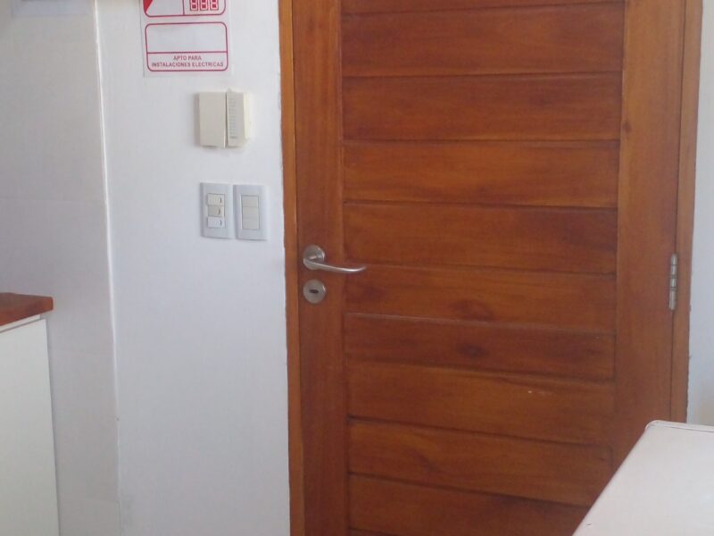 Vendo Precioso Local+Fondo comercio