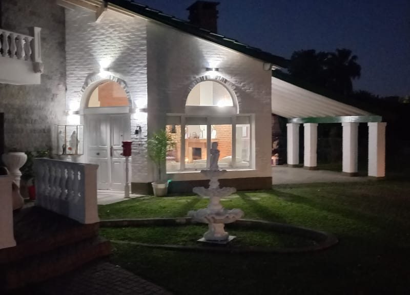 Dueño Vende . Importante casa en Country Boca Raton Pilar BsAs