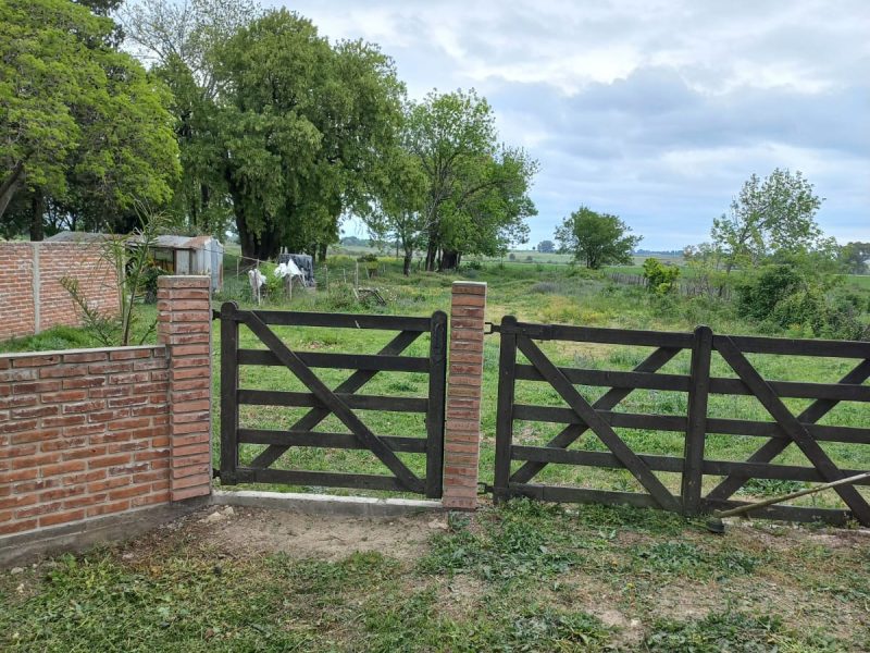 Dueño vende Importante terreno en Hernandez Entre Rios