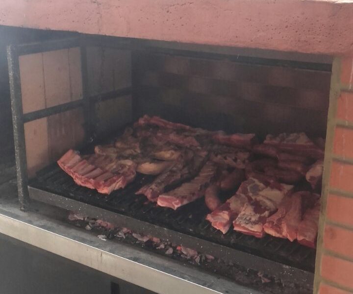 Dueño Vende . Importante casa en Country Boca Raton Pilar BsAs