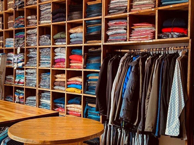LOCAL DE ROPA MASCULINA Y TALLE ESPECIAL