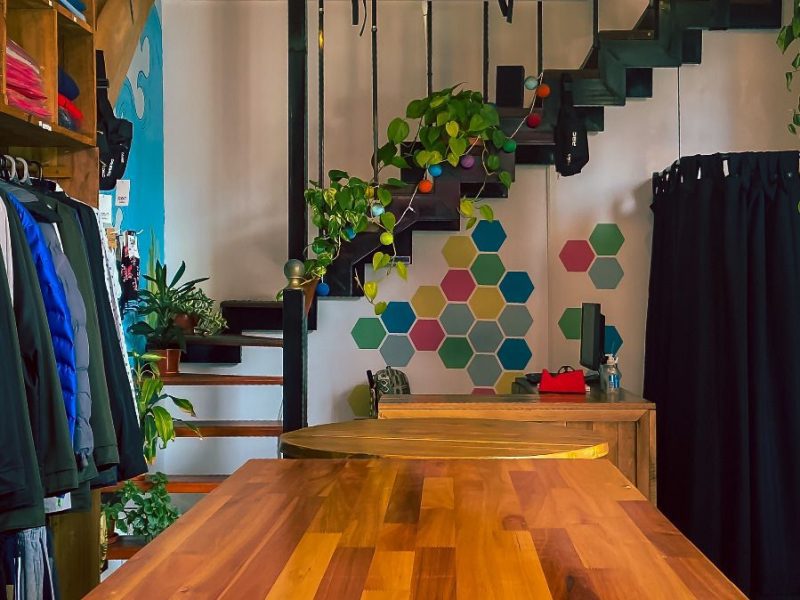 LOCAL DE ROPA MASCULINA Y TALLE ESPECIAL