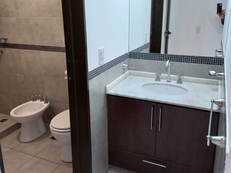 DUEÑO VENDE EXCELENTE DUPLEX NUEVO POETA LUGONES Córdoba Capital