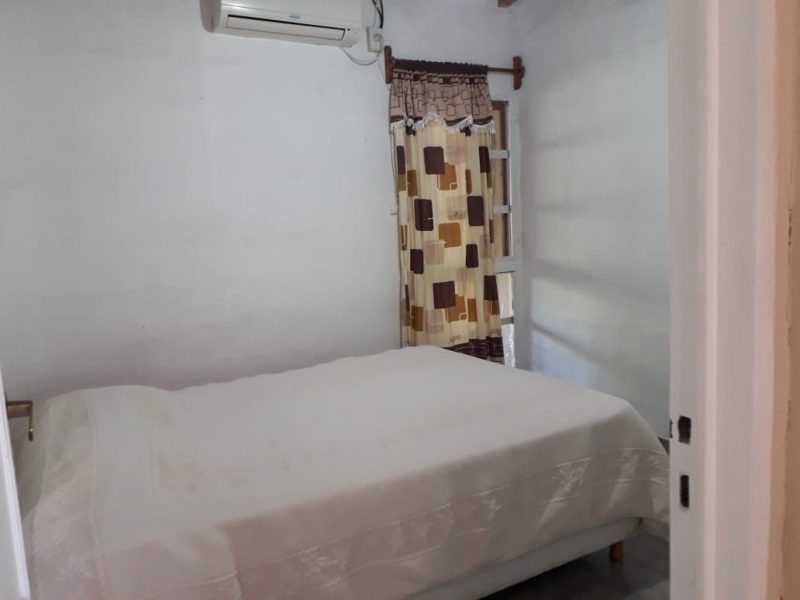 DUEÑO VENDE CASA