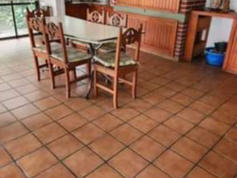 Venta de casa en villa Carlos Paz
