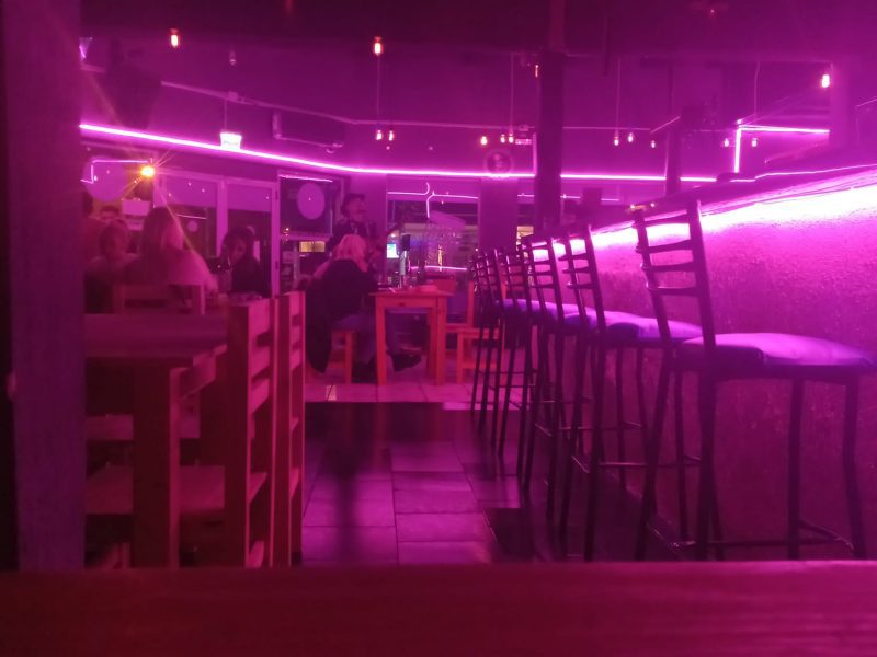 Vendo fondo de comercio Bar-Cafeteria