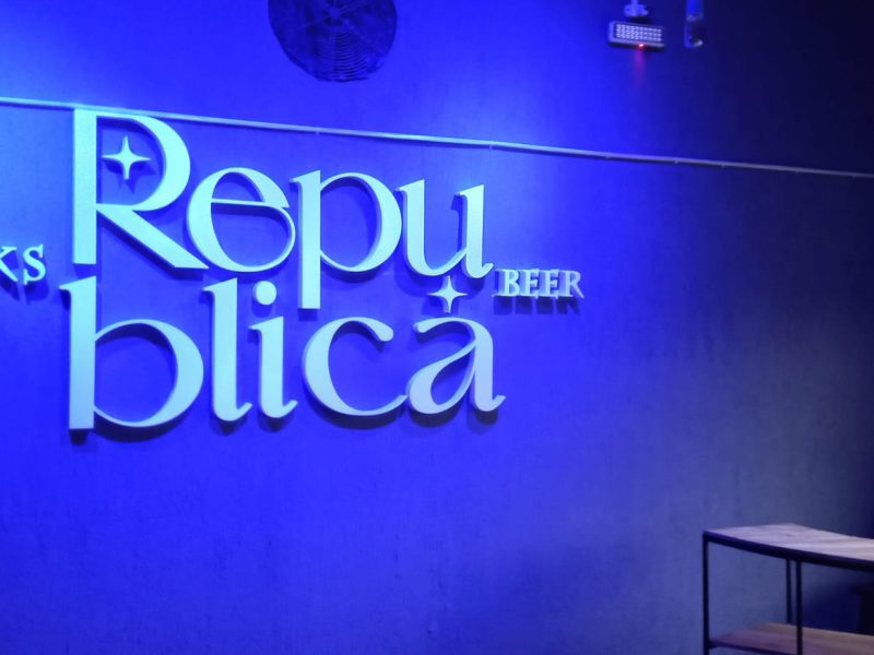 Vendo fondo de comercio Bar-Cafeteria