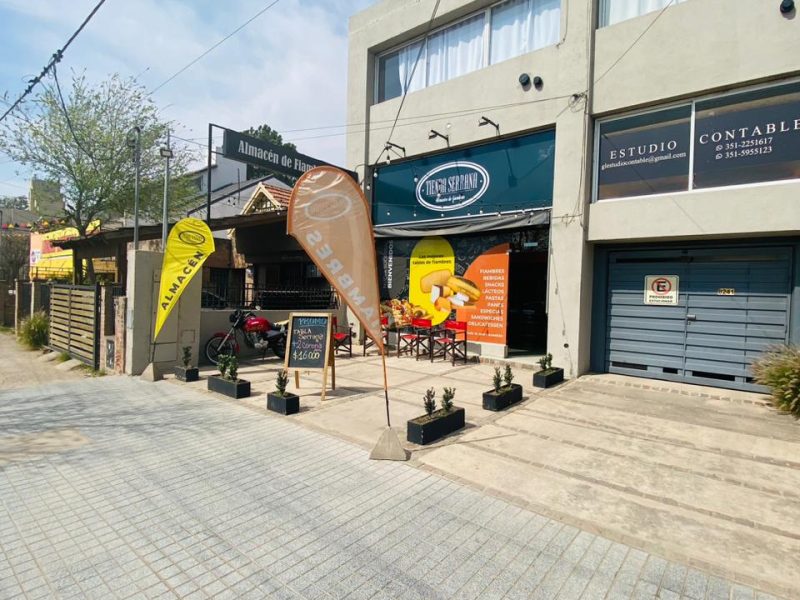 Venta Fondo de Comercio (TIENDA SERRANA FIAMBRERIA)