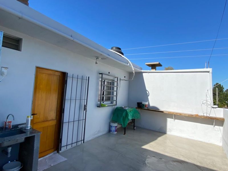VENDO CASA en Bella Vista