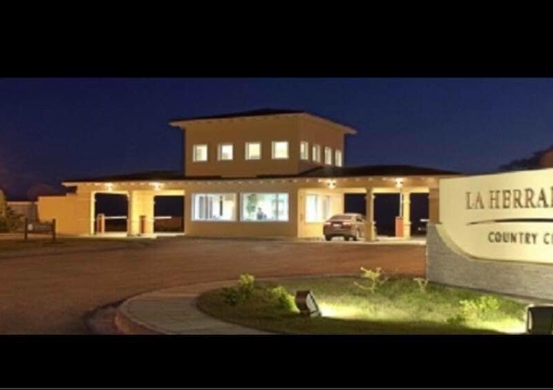 Lote de 743 m2