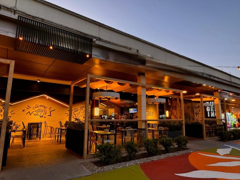 Hamburgueseria en shopping Villa Rivera Indarte