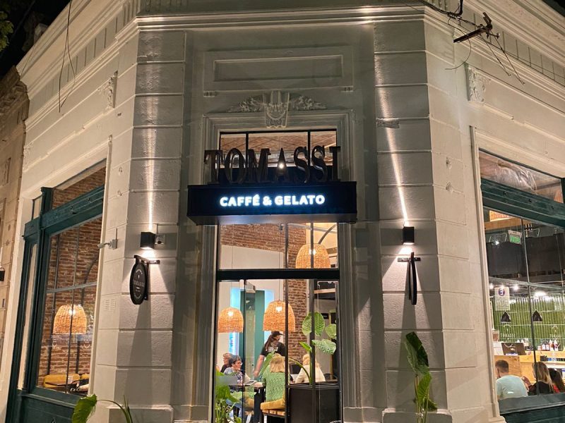 Tomassi gelateria y caffeteria