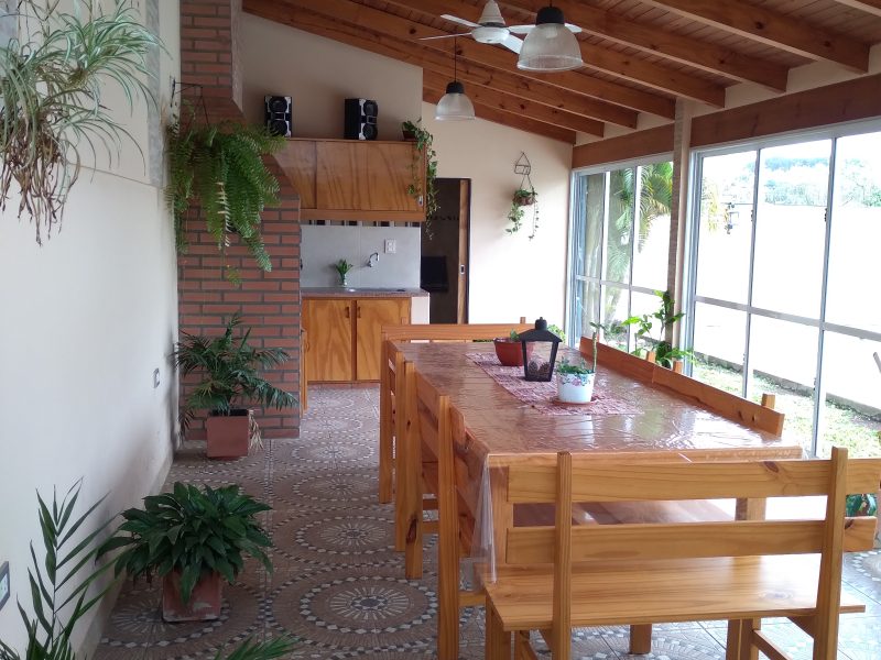 VENDO HERMOSA VIVIENDA