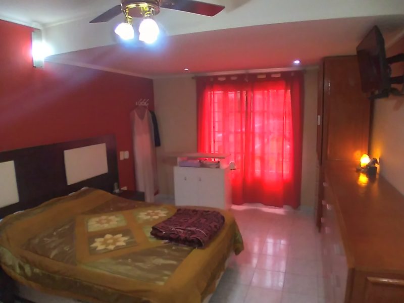 VENDO HERMOSA VIVIENDA