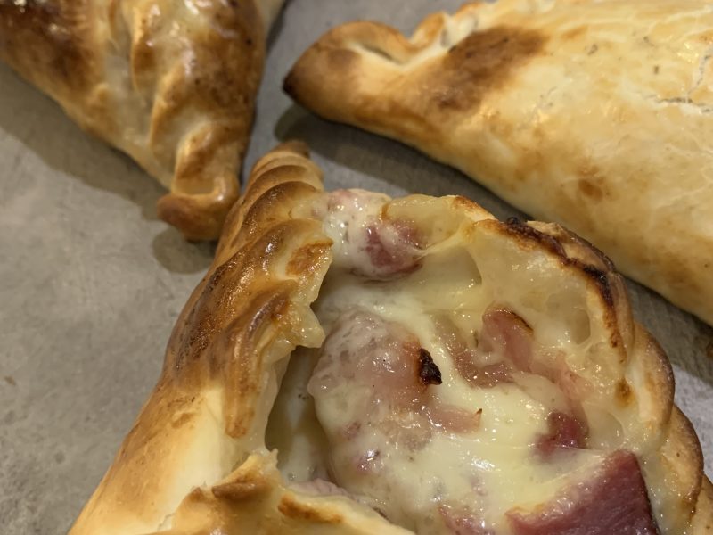 SE VENDE FONDO DE COMERCIO CASA DE EMPANADAS ARTESANALES Y PIZZAS A LA PIEDRA