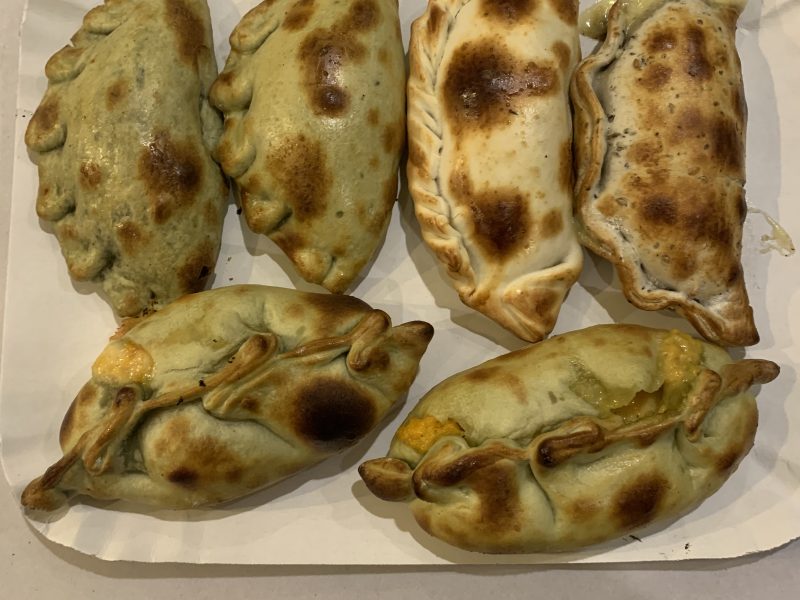 SE VENDE FONDO DE COMERCIO CASA DE EMPANADAS ARTESANALES Y PIZZAS A LA PIEDRA