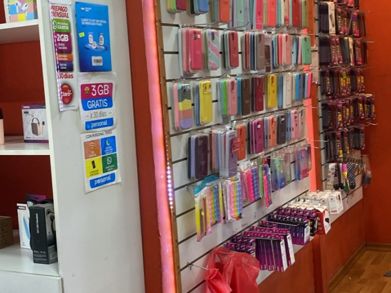 Fondo de comercio accesorio telefonia