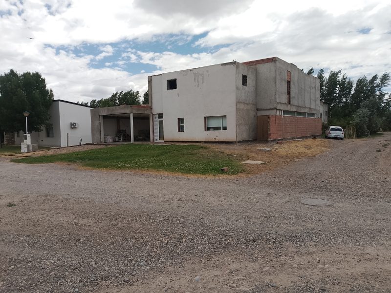 Casa con varios niveles de avance