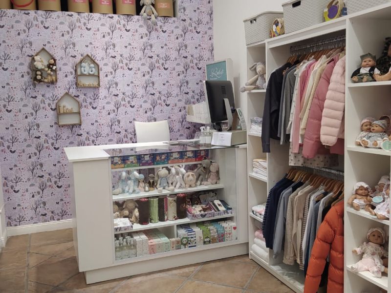 STOCK COMPLETO LOCAL INDUMENTARIA INFANTIL Y JUGUETES