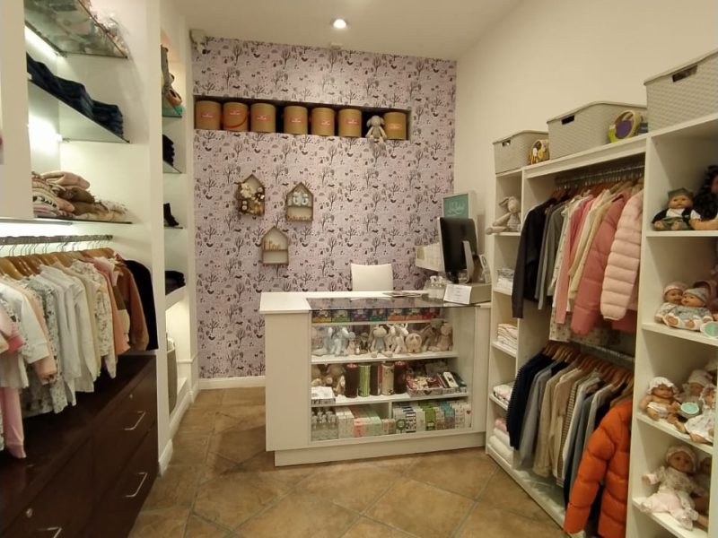 STOCK COMPLETO LOCAL INDUMENTARIA INFANTIL Y JUGUETES