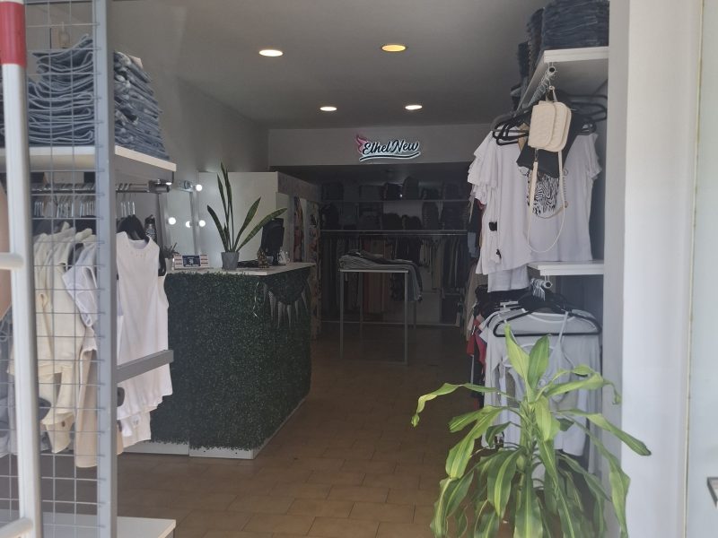 Excelente oportunidad! venta de marca, 4 años de antiguedad. Indumentaria Fem