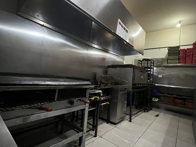 Pizzería y bar - FONDO DE COMERCIO ( 2 comercios unificados)