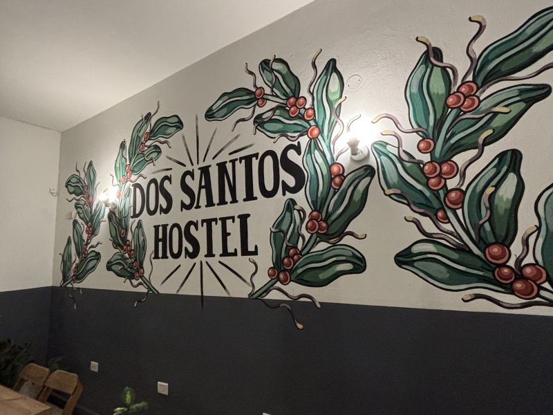 HOSTEL / HOSTAL