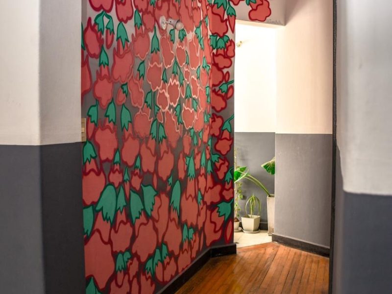 HOSTEL / HOSTAL