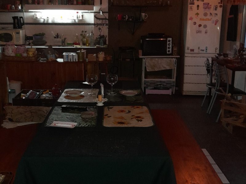 Casa 2 Plantas. Apto 2 familias ó Profesional.