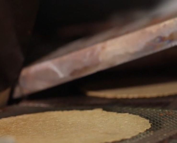 Maquina para fabricar cubanitos, cucuruchos, capelinas, barquillos etc