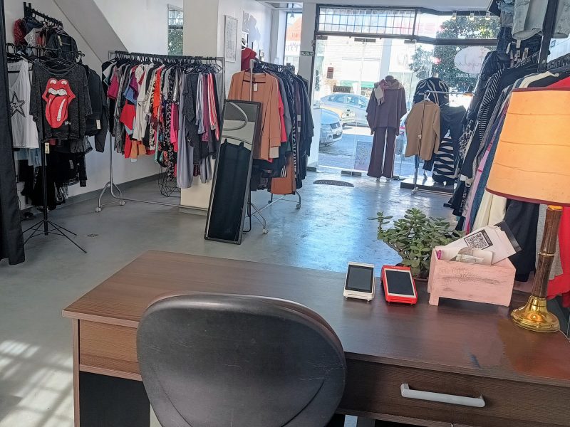 URGENTE!!! VENTA DE FONDO DE COMERCIO INDUMENTARIA FEMENINA. OPORTUNIDAD!!!
