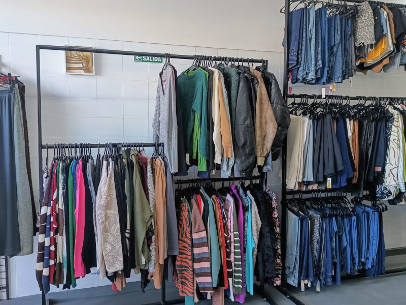 URGENTE!!! VENTA DE FONDO DE COMERCIO INDUMENTARIA FEMENINA. OPORTUNIDAD!!!