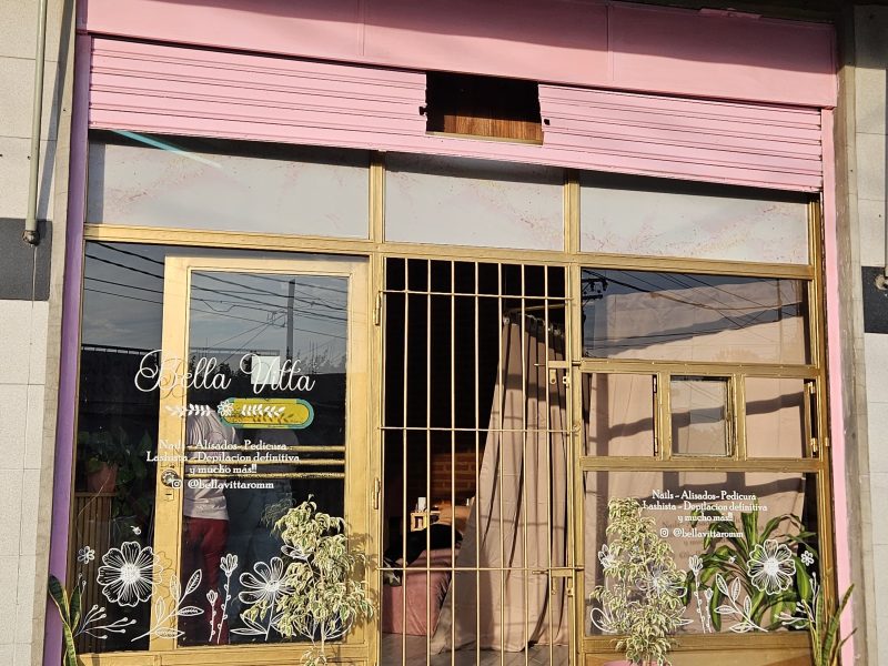 Venta de lote de estética